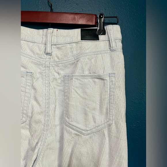 BDG Urban Outfitters Mom High-Rise Corduroy Pants - Size 26 - Picture 10 of 12
